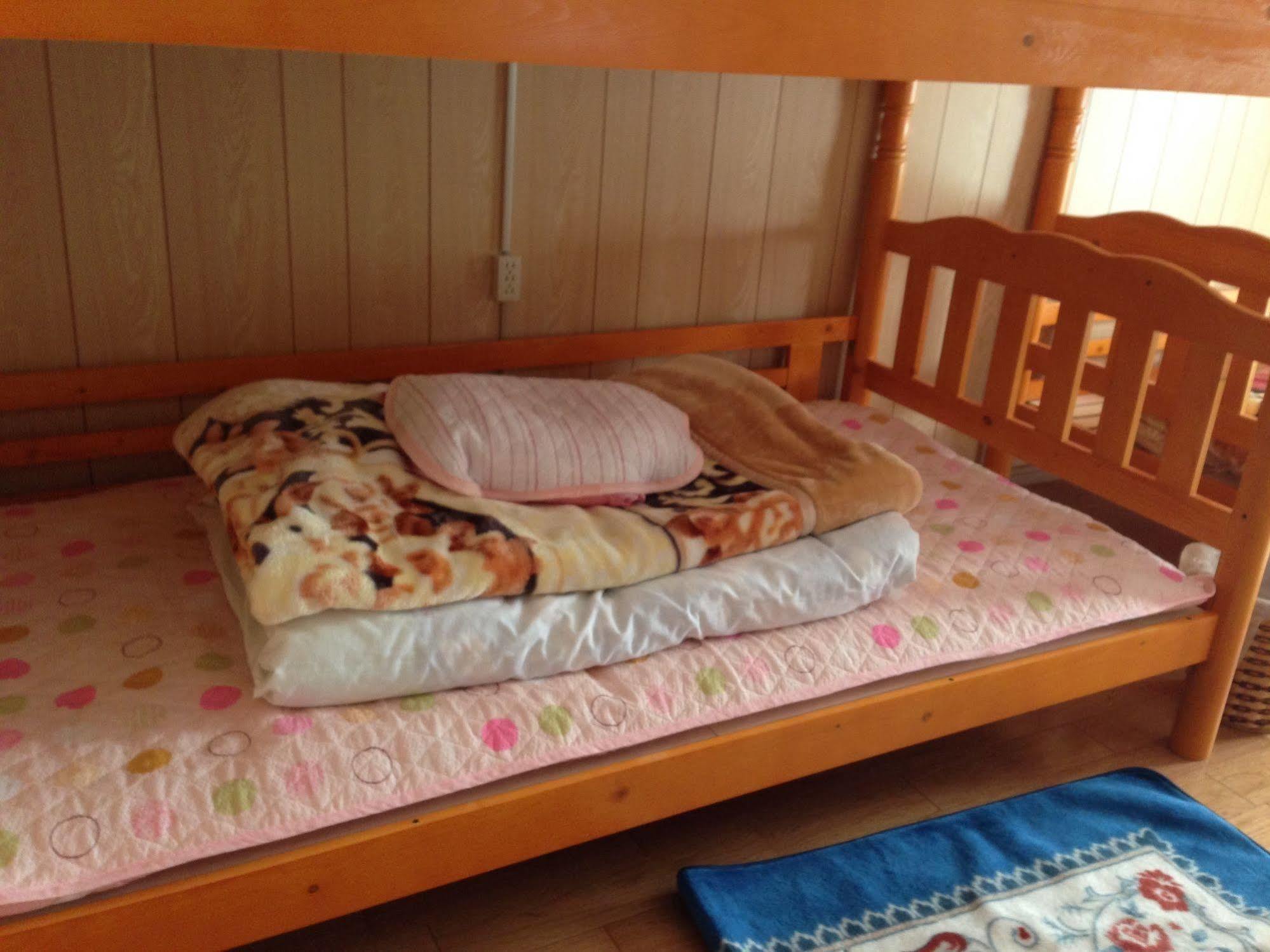 Goto Guest House Utojuku Exterior foto